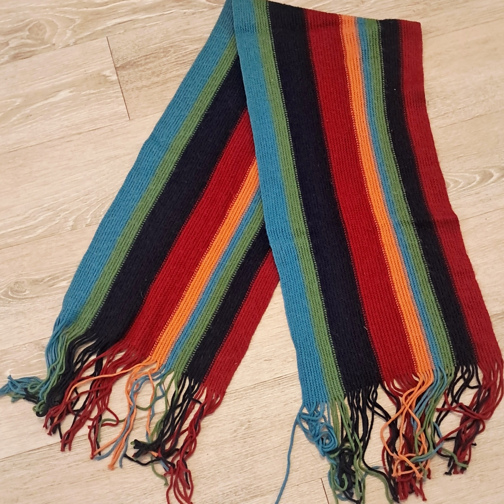 American Eagle Vibrant Versitale colorful Striped Scarf